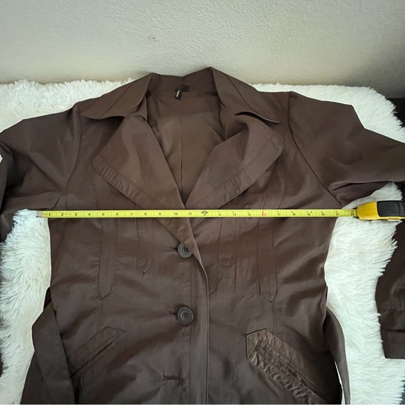 Ambition Trench coat - Picture 11 of 14